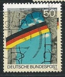 [The 1st Anniversary of the Fall of the Wall, typ AVC]