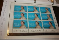 [The 80th Anniversary of the Birth of Queen Elizabeth The Queen Mother, 1900-2002, प्रकार IF]