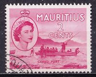 [Queen Elizabeth II - Local Motives, τύπος CA]