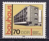 [Buildings in Bauhaus Manner, Tip CCO]