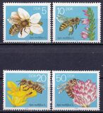 [Honey Bees, type DFR]