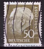 [Professor Th.Heuss - New Size and Colors, タイプ DB2]