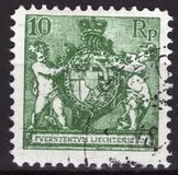 [Coat of Arms, type W10]