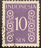 [Definitives - Different Perforation, тип D15]
