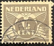 [Numeral Stamps - New Values and Colors, type AK5]