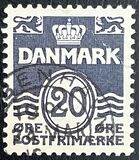 [Wavy Lines, type L8]