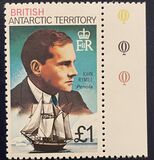 [Antarctic Researchers with their Ships or Airplanes, type AS]