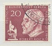 [In Memorial of Robert Koch, 類型 DE]