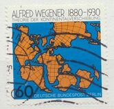[The 100th Anniversary of the Birth of Alfred Wegener - Geophysicist, 類型 SE]