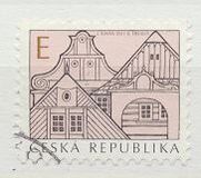 [Folk Architecture, tip YO]