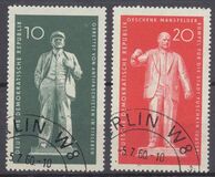 [The Monuments of Lenin and Thälmann, tegund OZ]