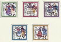 [Charity Stamps - Costumes, тип BDM]