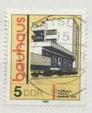[Buildings in Bauhaus Manner, тып CCJ]
