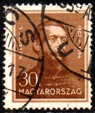 [Famous Hungarians, type MF]