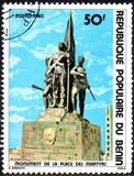 [Martyrs Square, Cotonou, type ET]