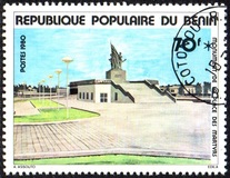 [Martyrs Square, Cotonou, type EV]