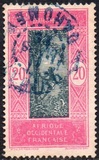 [Man Climbing Oil Palm, type G24]