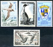 [Birds and Coat of Arms, type H]