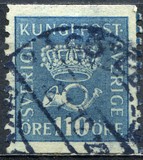 [Crown and Coach Horn, type W5]
