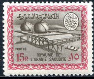 [Oil-refining Plants, Tip LM]