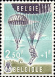 [Parachute jumping, Scrivi YA1]
