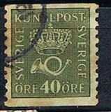 [Crown and Coach Horn, type W]