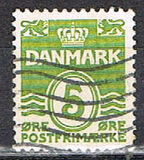 [Wavy Lines - Steel Engraving. 1 White Field on Left Lion's Top Paw, type AS3]