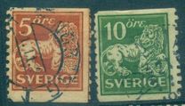 [Standing Lion, type U8]