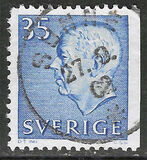 [King Gustaf VI Adolf of Sweden & Tree Crowns - New Colors and Values, type FA60]