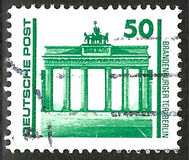 [Monuments & Buildings, type DHQ]