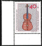 [Charity Stamps - Musical Instruments, Typ VC]