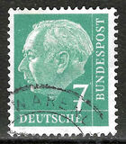 [Serie básica. Presidente Dr. Thedore Heuss. 3 C. (1957), tipo AV5]