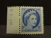 [Queen Elizabeth II - Normal Paper, See 1962 for Fluorescent Stripes, type GT4]