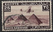 [Airmail - Airplane over Pyramids of Giza, type BK23]