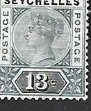 [Queen Victoria - Shading Lines at Right Side of Diamond in Tiara Band, type A4]