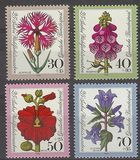 [Charity Stamps - Flowers, тип WK]
