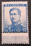 [King Albert - One button on Uniform, Tipi AV5]