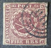 [Royal Emblem - Clear Orange Rootprint, Tüüp A2]