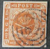 [Royal Emblem - Dotted Background, type C1]
