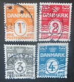 [Wavy Lines, type L10]