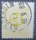 [Numerals in Circle - Different Perforation, τύπος F18]