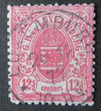 [Coat of Arms - Thin White Frame, típus D17]