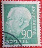 [Professor Th.Heuss - New Size and Colors, タイプ DB6]