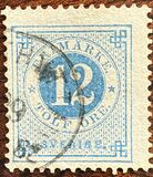 [Numerals in Circle - Different Perforation, τύπος F16]