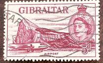 [Queen Elizabeth II, Tipi AO]