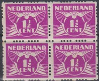 [Numeral Stamps - New Values and Colors, type AK7]