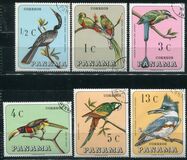 [Pájaros., tipo UH]