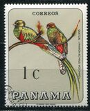 [Pájaros., tipo UI]