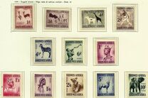 [Rock Carvings, Natives and Animals, type BM]