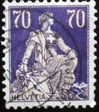 [Definitive Issues - New Colors, type Q14]